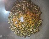 મસાલા સ્પ્રાઉટ્સ (Masala sprouts recipe in Gujarati) રેસીપી સ્ટેપ3ફોટો