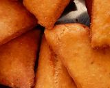 A picture of step 5 of Crunchy mandazi.