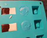 Foto del paso 9 de la receta: Como hacer decoraciones fáciles en chocolate para tortas
