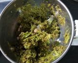 A picture of step 1 of Tamarind leaves rice.