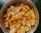 A picture of step 2 of Fish curry.