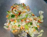 સ્પાઇસી સેઝવાન રાઈસ (Spicy Schezwan Rice Recipe In Gujarati) રેસીપી સ્ટેપ5ફોટો