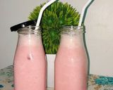 Foto langkah ke 4 dari resep Strawberry Smoothies Mudah Ala Cafe.