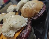 Foto del paso 5 de la receta: Hamburguesa a la parrilla