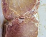 A picture of step 2 of Chinese Style Onion Pork Chop with sweet soya sauce甜豉油洋蔥豬扒.