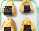 Foto del paso 9 de la receta: Onigiris dorados de atún