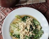 Foto langkah ke 5 dari resep Pokcoy Siram Telur Super Simple.