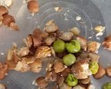 A picture of step 1 of Oats veg pizza.