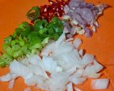 Foto langkah ke 3 dari resep Omelet Mie Mini.