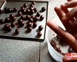 Foto langkah ke 3 dari resep Triple choco cookies.