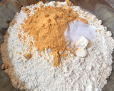 Foto del paso 1 de la receta: Pan saborizado zapallo, romero y pimienta