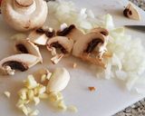 Foto del paso 2 de la receta Arroz caldoso con Cordero, Judías Verdes y Champiñones