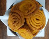 ચોખા ના લોટ ની ચકરી (Rice flour Chakri Recipe in Gujarati) રેસીપી સ્ટેપ7ફોટો