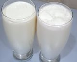A picture of step 10 of Coconut rum punch.