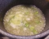 A picture of step 1 of Vellutata di Asparagi e Parmigiano.