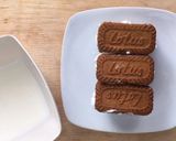 Foto langkah ke 2 dari resep Lotus Biscoff Cake Tanpa Oven Tanpa Kukus.