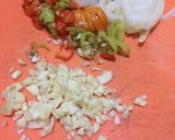 Foto langkah ke 1 dari resep Udang Saos Padang Bunga Bawang.