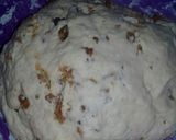 Foto del paso 3 de la receta: Pan casero c/chicharrón ♡