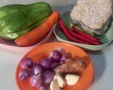 Foto langkah ke 1 dari resep Oseng Tempe Labu Siam Simple.