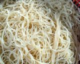 Foto langkah ke 1 dari resep Bihun goreng ati ampla simple.