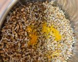 मटकीची भाजी (matkichi bhaji recipe in marathi) रेसिपी स्टेप 1 फोटो 