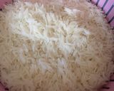 صورة لخطوة 3 من وصفة رز الملفوف والفليفلة الملونه 🍚