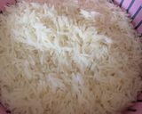 صورة لخطوة 3 من وصفة رز الملفوف والفليفلة الملونه 🍚
