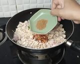 A picture of step 8 of Mini chicken bread.