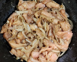 Foto del paso 4 de la receta: 🫚🥭🍗 Pollo al wok con mango y jengibre🫚 🥭🍗