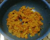 A picture of step 4 of Aloo kachori.