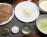 TEJSZÍNES-FOKHAGYMÁS CSIRKEMELL 🥘🧄 recept fázis 1 fotója