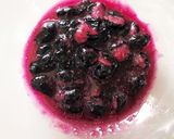 Foto langkah ke 5 dari resep Blueberry Cheese Chiffon Cake.