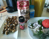 Foto del paso 1 de la receta: Arroz con caracoles