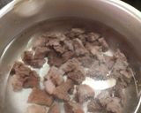 Foto langkah ke 1 dari resep Asem-Asem Daging Buncis.