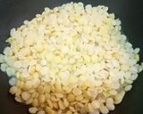 A picture of step 2 of Puran poli modak.
