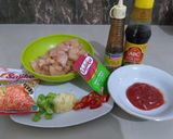 Foto langkah ke 1 dari resep Ayam tepung saus manis.