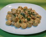 Foto del paso 6 de la receta: Ñoquis con almejas y salsa romesco