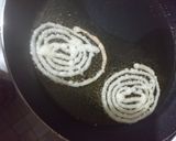 A picture of step 4 of Jalebi.