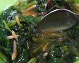 Foto langkah ke 3 dari resep Omelet daun ginseng sambal pete teri medan.