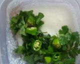 A picture of step 1 of Harri chutney 🌿🌿🌿.