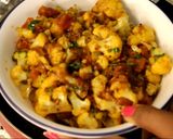 A picture of step 7 of Gobhi Tomato Sabzi (cauliflower tomato veg).