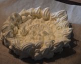 Une image de l'étape 1 de Pavlova de Noël.