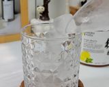 Foto langkah ke 3 dari resep Mojito Shaken Soda.