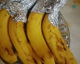 A picture of step 1 of Tips How to Preserve Banana at Home.