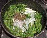 A picture of step 5 of Spinach pasta.
