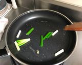 蔥爆里肌肉便當的食譜步驟2照片