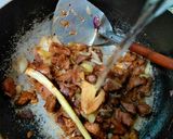 Foto langkah ke 8 dari resep Kwetiaw siram sapi ladahitam.