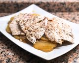 Foto del paso 5 de la receta Patatas a lo pobre con pechuga aromatizada