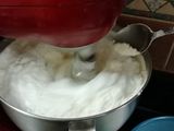 Bolu kukus putih telur