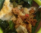 Foto langkah ke 4 dari resep Nasi bakar ayam suir pedas.